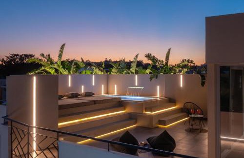 Rhodes Apartment | Hamilton Elite Penthouse