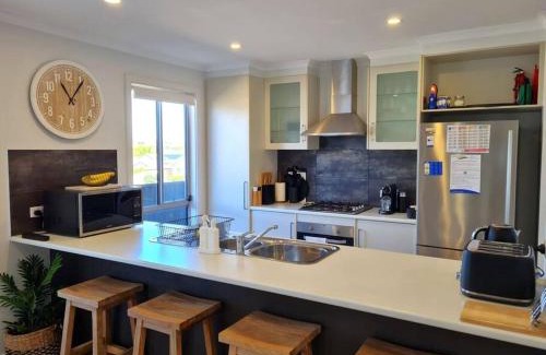 Moonta Bay House | Hamilton House