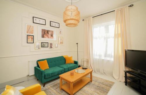 Sheffield House | Hamilton House