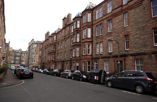 Morningside Apartment | Hamish's Hame Edinburgh Licence No EH 69774 P