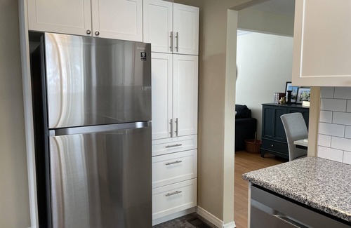 Waterloo House | Hammer Haus III - Vacation Rental - Sleeps 6 - Walk to University of Waterloo!