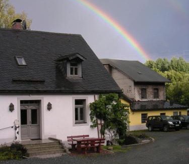 Naila Apartment | Hammerschloss Unterklingensporn