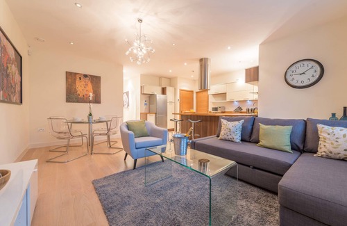 Windsor Apartment | Hampden Apartments - The Catherine
