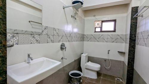 Kamalapur Apartment | HAMPI DELMONT RESORT