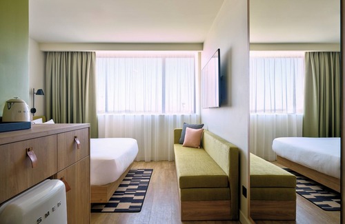 Colombier-Saugnieu Hotel | Hampton by Hilton Lyon Airport