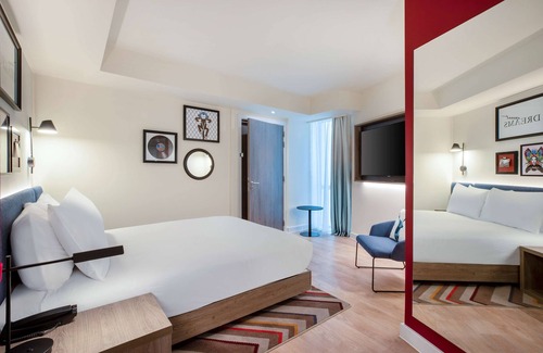 Bath City Centre Hotel | Hampton by Hilton Bath City