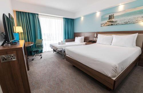 Bournemouth City Centre Hotel | Hampton by Hilton Bournemouth