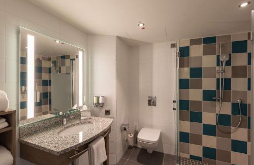 Stadtmitte Hotel | Hampton by Hilton Düsseldorf City Centre