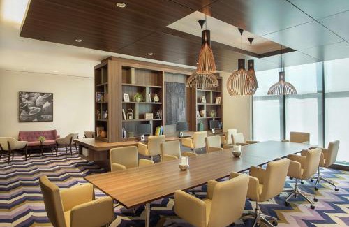 Al Qusais Hotel | Hampton By Hilton Dubai Airport