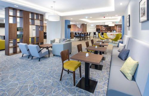 Oliwa Hotel | Hampton By Hilton Gdansk Oliwa