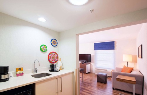 Cacique Hotel | Hampton by Hilton San Jose Airport