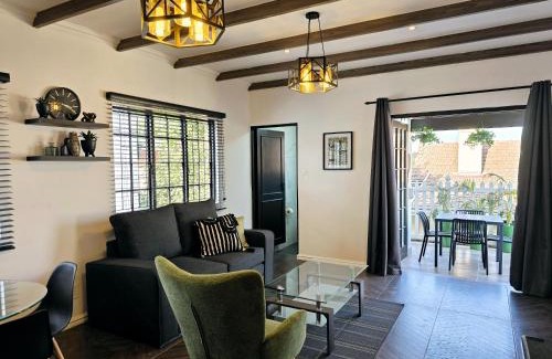 Windermere Apartment | Hampton Collection Avenues - Urban 4 Sleeper Apartment