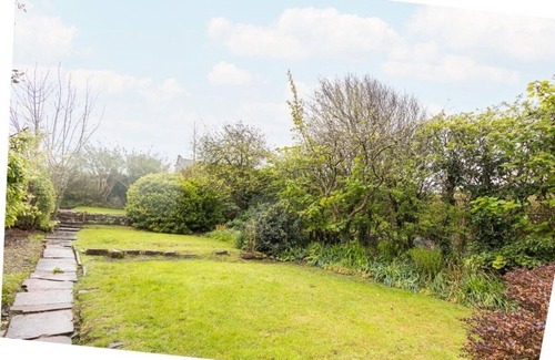 St Bees House | Hampton House - 9 Bedroom House