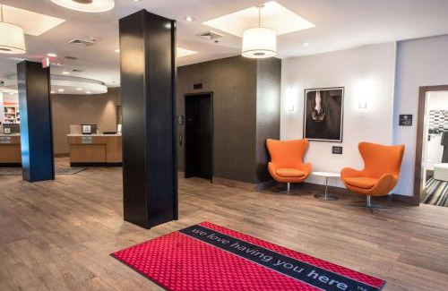 McKownville Hotel | Hampton Inn Albany-Western Ave/University Area, NY