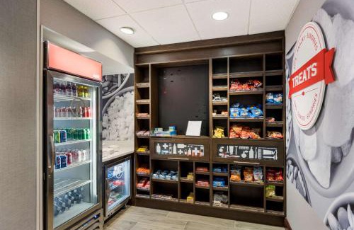 Fredericksburg Hotel | Hampton Inn and Suites Fredericksburg