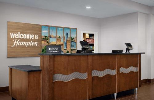Lynchburg Hotel | Hampton Inn and Suites Lynchburg