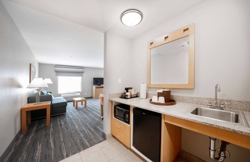 Madera Hotel | Hampton Inn And Suites Madera