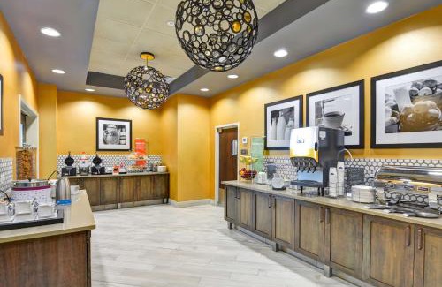 Town Center Hotel | Hampton Inn Atlanta Kennesaw