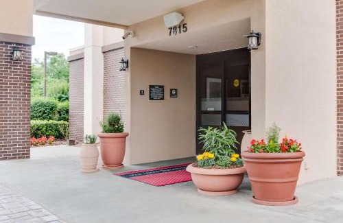 Bellevue Hotel | Hampton Inn Bellevue/Nashville I-40 West