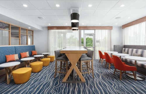 Guide Meridian Hotel | Hampton Inn Bellingham Airport, WA