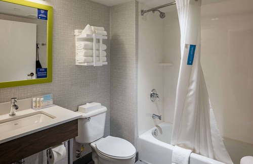Rogers Hotel | Hampton Inn Bentonville/Rogers