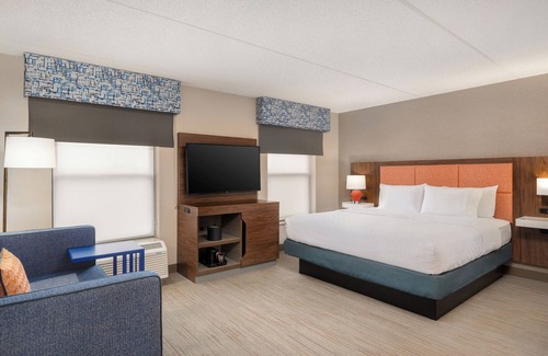 Bloomsburg Hotel | Hampton Inn Bloomsburg