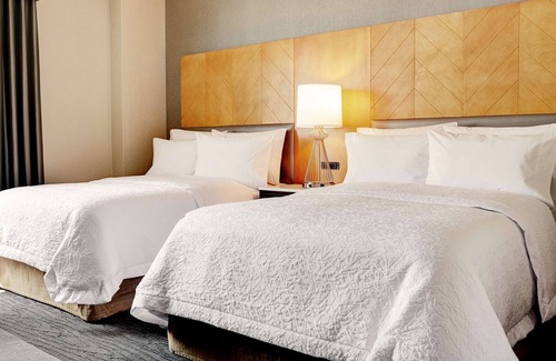 Downtown Brooklyn Hotel | Hampton Inn Brooklyn/Downtown