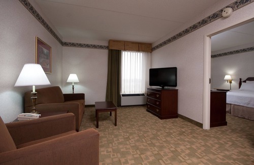 West Seneca Hotel | Hampton Inn Buffalo South/I-90