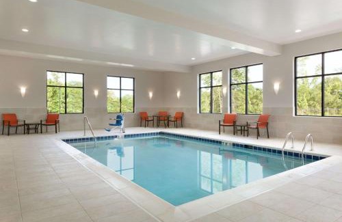 North Olmsted Hotel | Hampton Inn By Hilton North Olmsted Cleveland Airport
