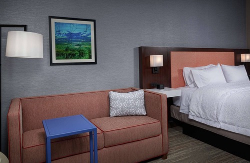 Burley Hotel | Hampton Inn by Hilton Burley