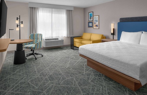 East Side Costa Mesa Hotel | Hampton Inn by Hilton Costa Mesa Newport Beach