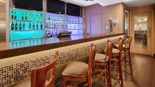 Downtown Winnipeg Hotel | Hampton Inn By Hilton Winnipeg Downtown