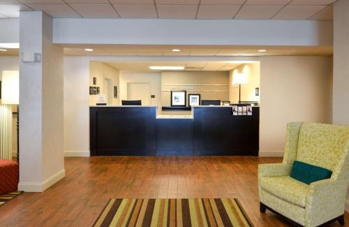 Carbondale Hotel | Hampton Inn Carbondale
