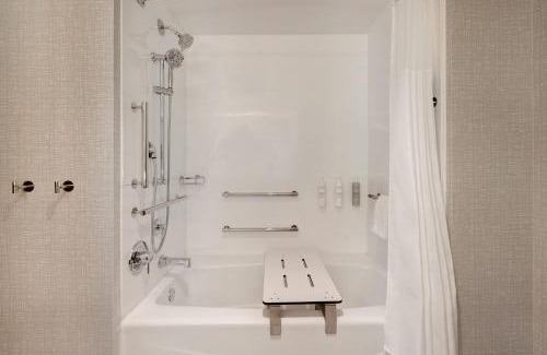 Orland Park Hotel | Hampton Inn Chicago Orland Park