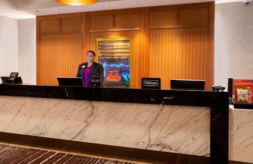 West Loop Gate Hotel | Hampton Inn Chicago West Loop Fulton Market Area