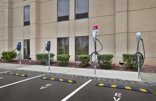 Clinton Hotel | Hampton Inn Clinton
