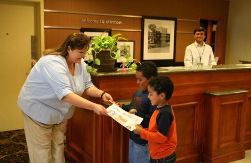 Clinton Hotel | Hampton Inn Clinton