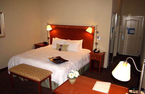 Clinton Hotel | Hampton Inn Clinton