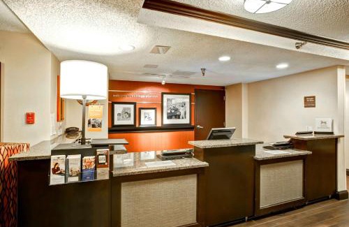 College Station Hotel | Hampton Inn College Station-Near Texas A&M University