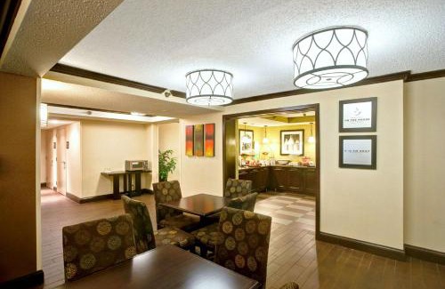 College Station Hotel | Hampton Inn College Station-Near Texas A&M University