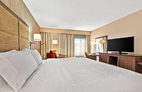 Collinsville Hotel | Hampton Inn Collinsville