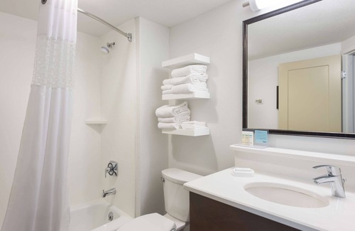 Columbia Hotel | Hampton Inn Columbia