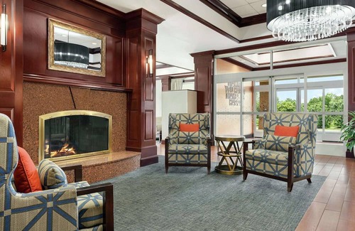 Potomac Falls Hotel | Hampton Inn Dulles/Cascades