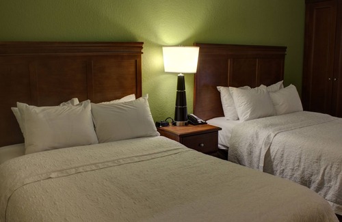 Daytona Beach Hotel | Hampton Inn Daytona Speedway