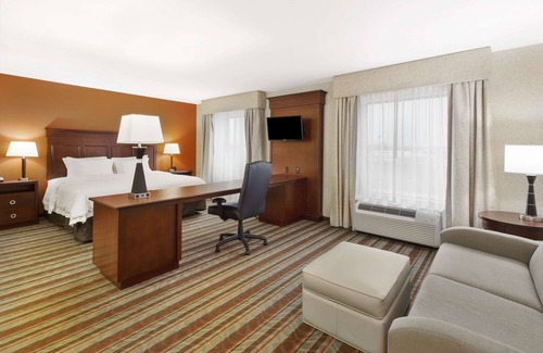 Southgate Hotel | Hampton Inn Detroit/Southgate