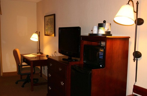 Emporia Hotel | Hampton Inn Emporia