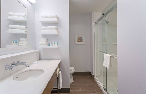 Pompano Isles Hotel | Hampton Inn Fort Lauderdale Pompano Beach