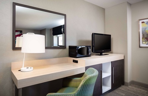 Freeport Hotel | Hampton Inn Freeport