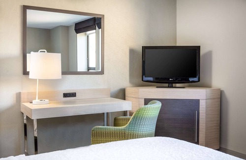 Freeport Hotel | Hampton Inn Freeport