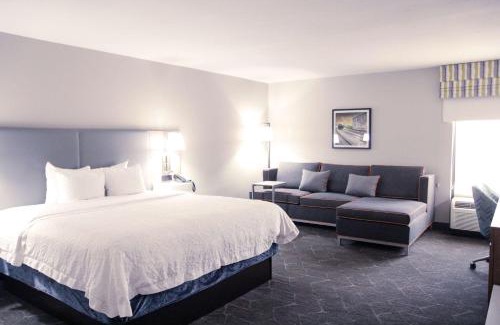 Greeneville Hotel | Hampton Inn Greeneville